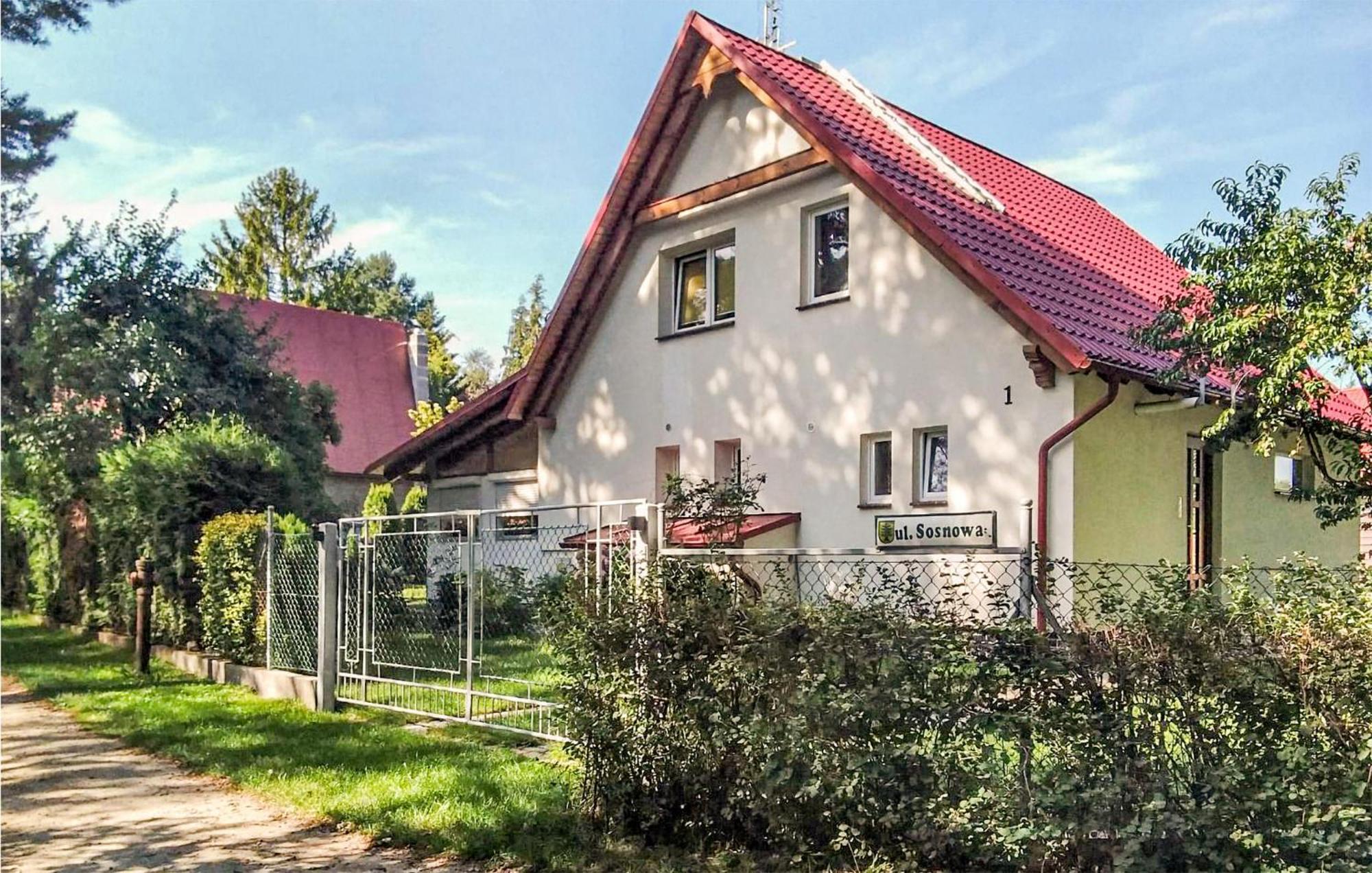1 Bedroom Cozy Home In Osolin Exterior photo